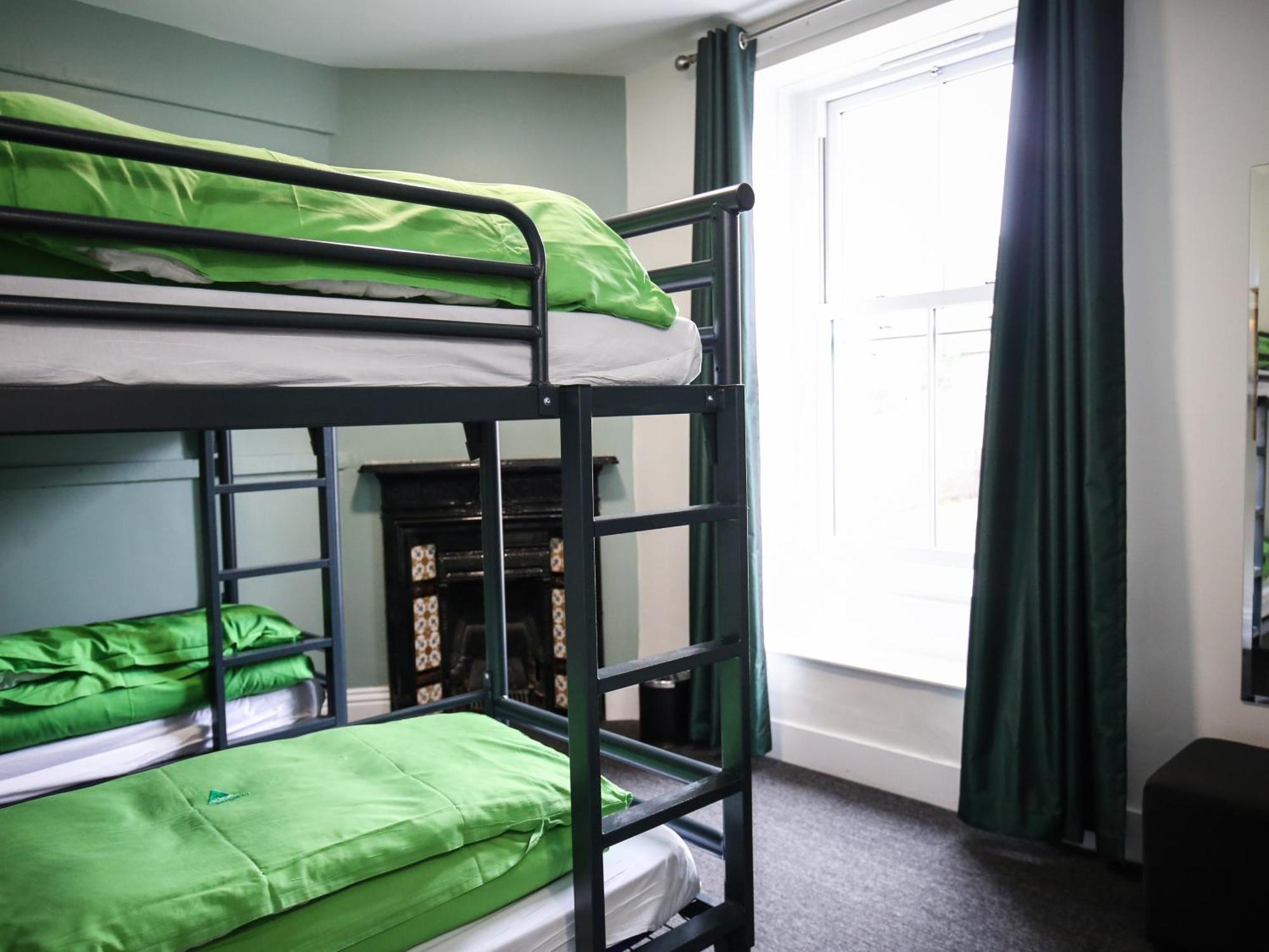 Bunk Bed Male Dormitory Room,1626356649:JPEG